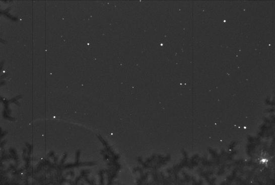 Sky image of variable star LL-LYR (LL LYRAE) on the night of JD2452833.