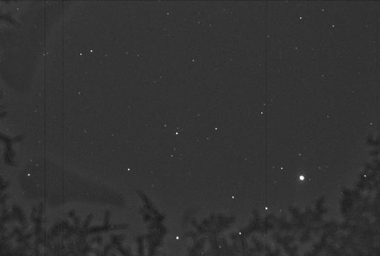 Sky image of variable star SZ-LYR (SZ LYRAE) on the night of JD2452833.